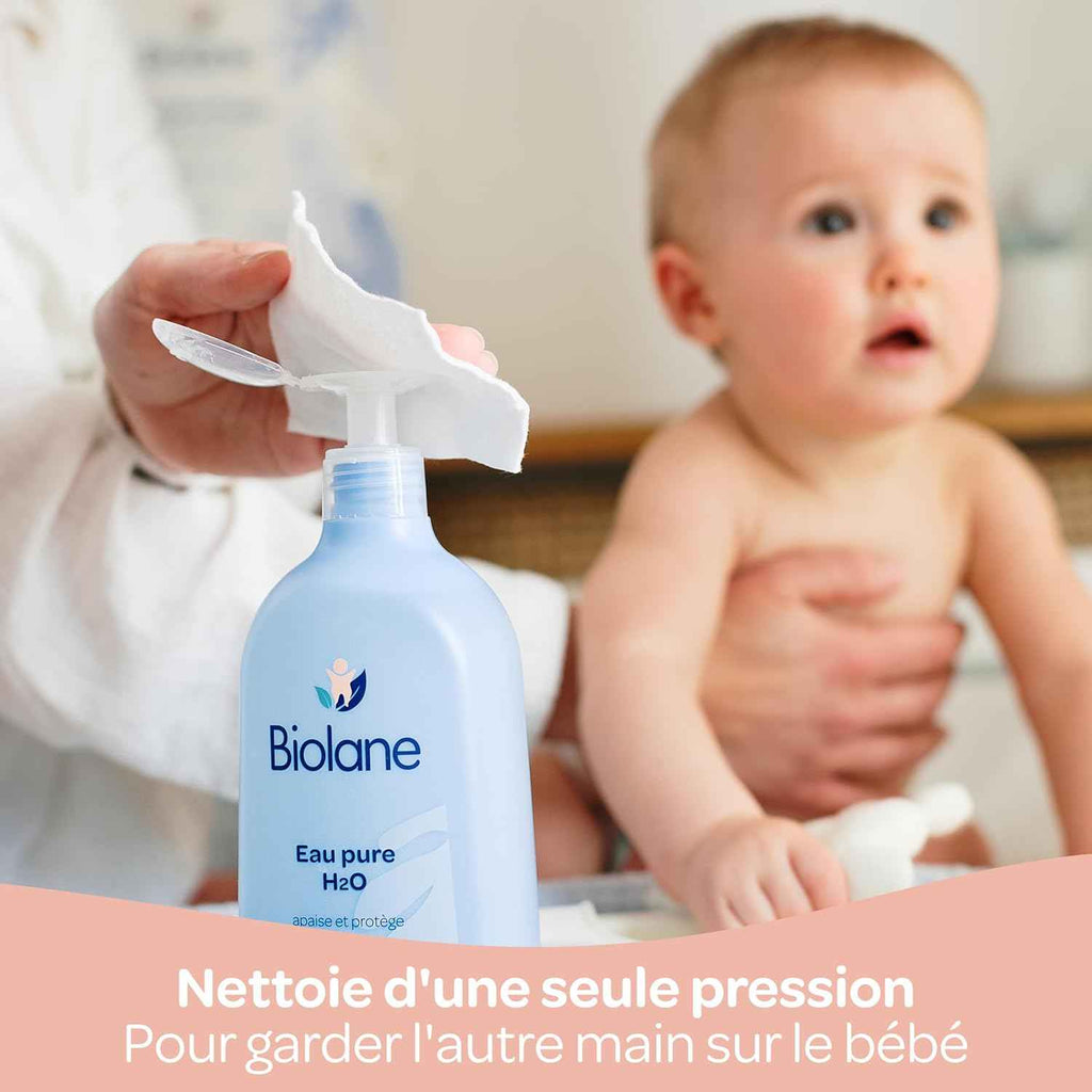 BIOLANE - Eau Pure H2O - Nettoyant Pour Le Visage, Corps Et Siège Du Bébé - Sans rinçage - 1 flacon -pompe 750ml - Fabriqué en France